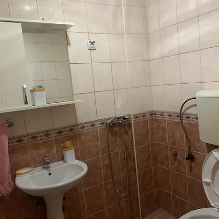 Chorlinovi Vakantiehuis Štip